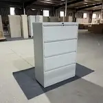 “4-Drawer