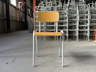 High-quality Comfortable Dormitory Student Metal Chair