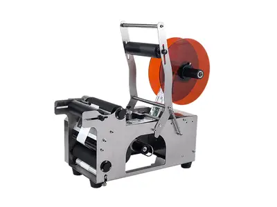 Labeling machine